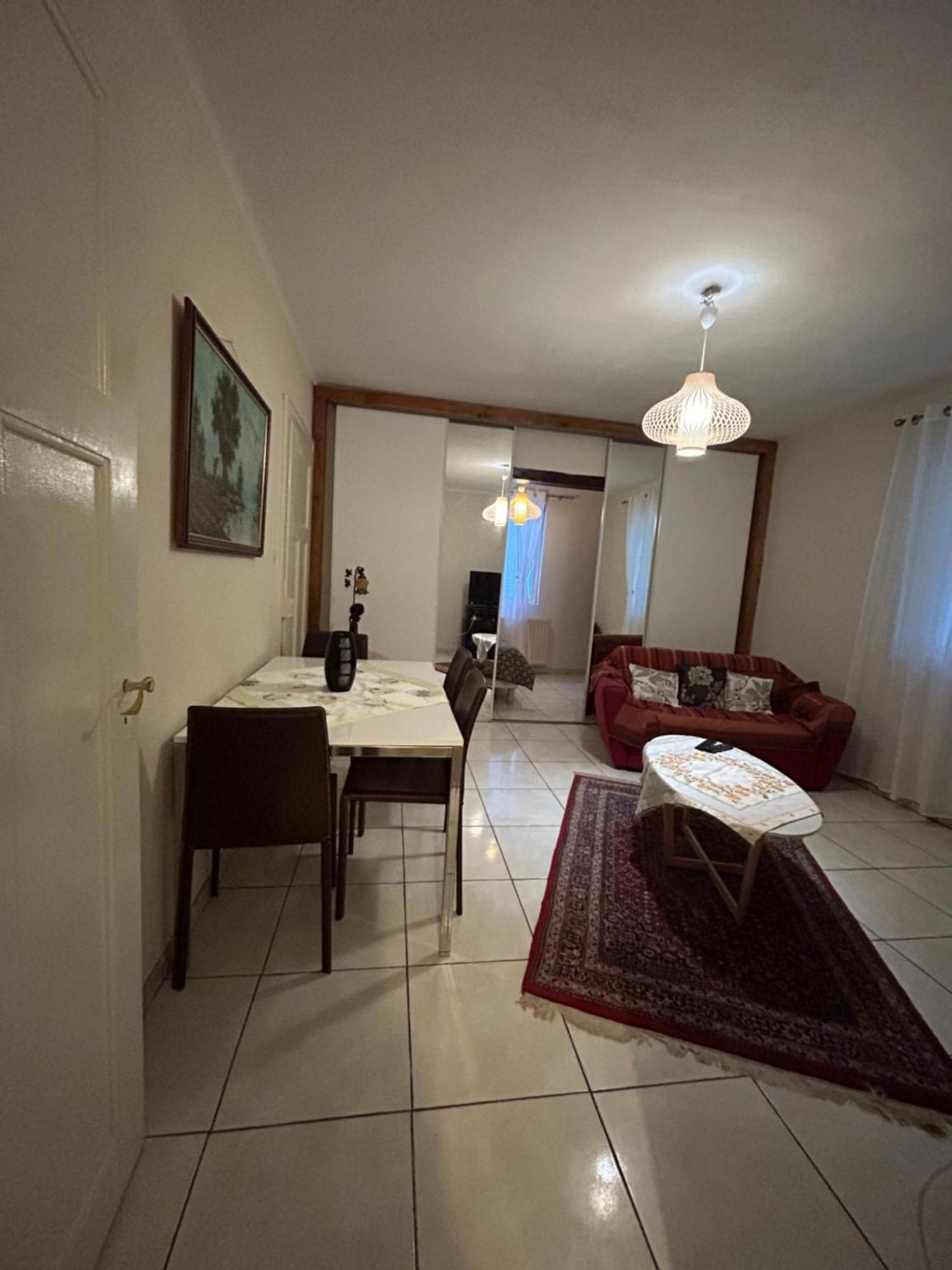 Bel Appartement En Rdc Proche Strasbourg Nice Apartment Very Near Strasbourg Eksteriør billede